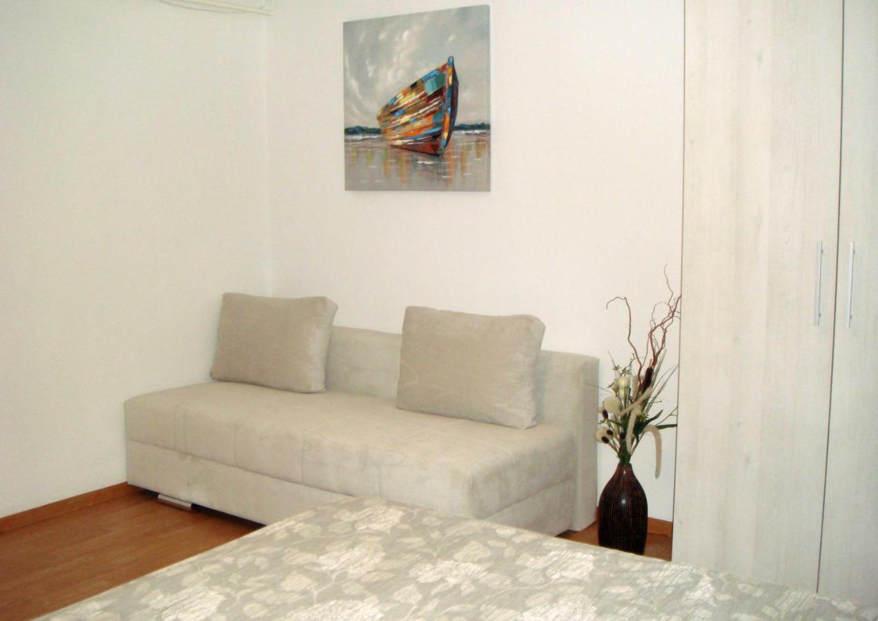App Ivan Junior Selce Exterior photo